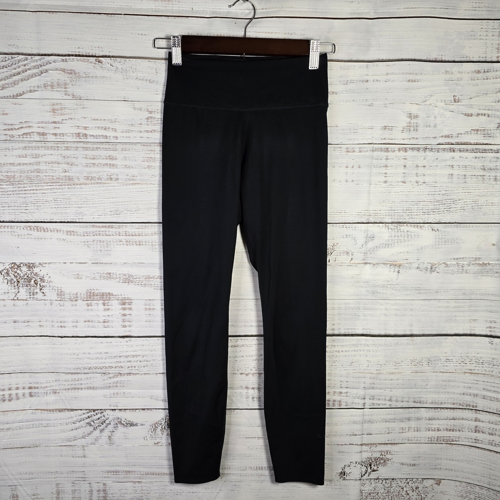 Nike Black 7/8 Leggings Size XS High-waisted Athletic Workout Pants